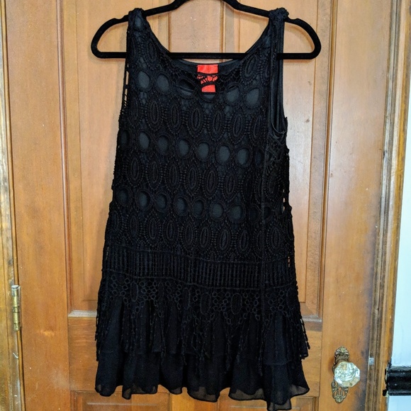 V Christina Black Mini - Picture 1 of 3